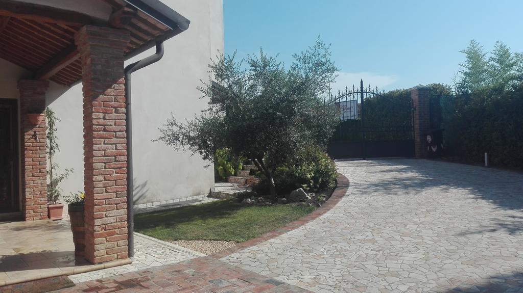 Residenza Airone Guest House Vicenza Luaran gambar